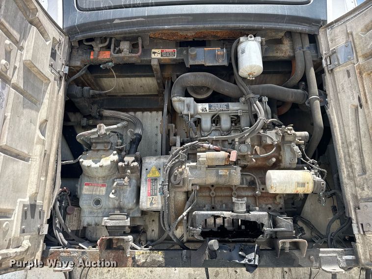 image for item YA0435 2013 Great Dane refrigerated van trailer