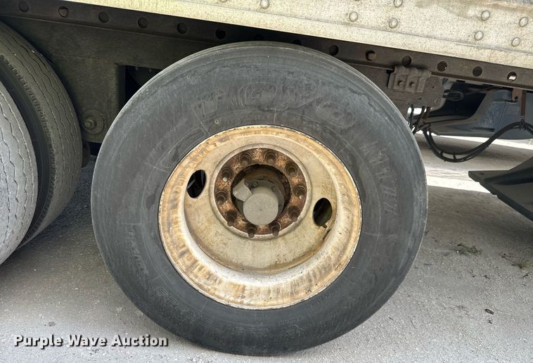 image for item YA0435 2013 Great Dane refrigerated van trailer