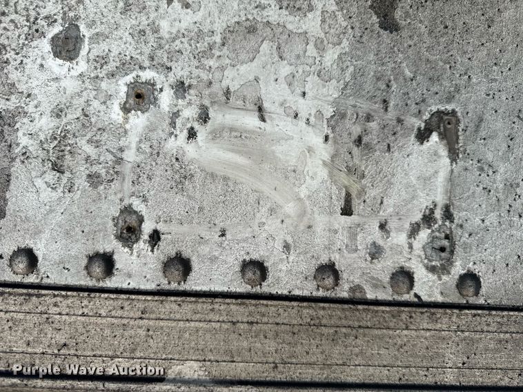 image for item YA0435 2013 Great Dane refrigerated van trailer