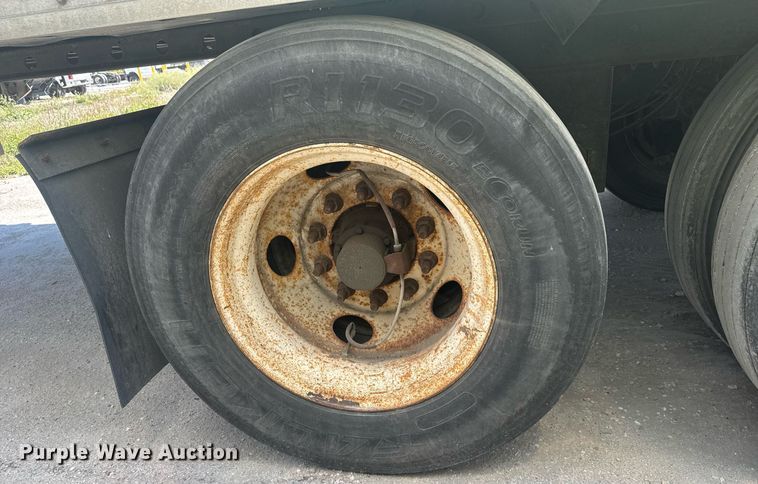 image for item YA0436 2013 Great Dane refrigerated van trailer