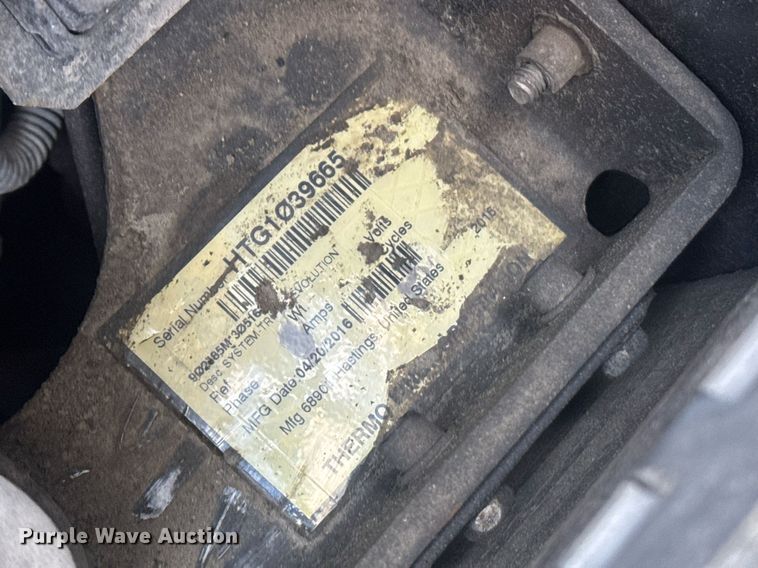 image for item YA0536 2017 Freightliner Cascadia 125 semi truck