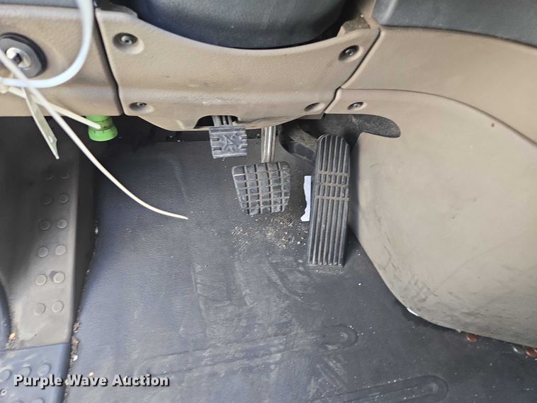 image for item YA0536 2017 Freightliner Cascadia 125 semi truck