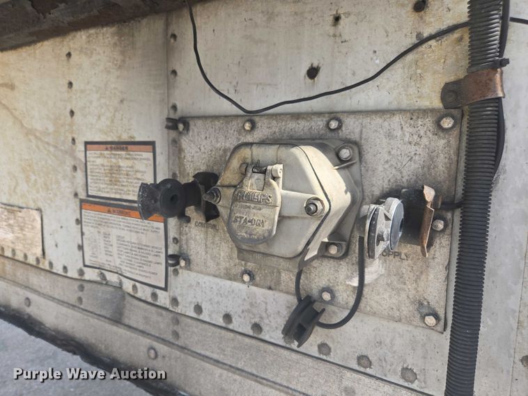 image for item YA0548 2013 Great Dane refrigerated van trailer