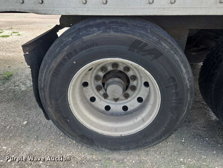 image for item YA0548 2013 Great Dane refrigerated van trailer