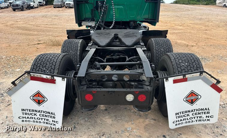 image for item YA0560 2020 International LT625 semi truck