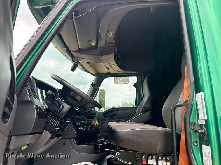 image for item YA0560 2020 International LT625 semi truck