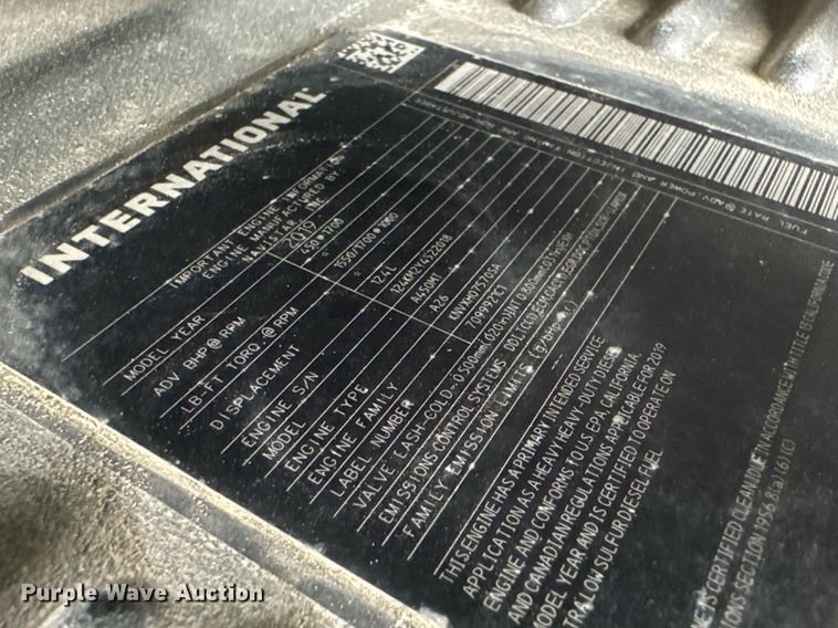 image for item YA0560 2020 International LT625 semi truck