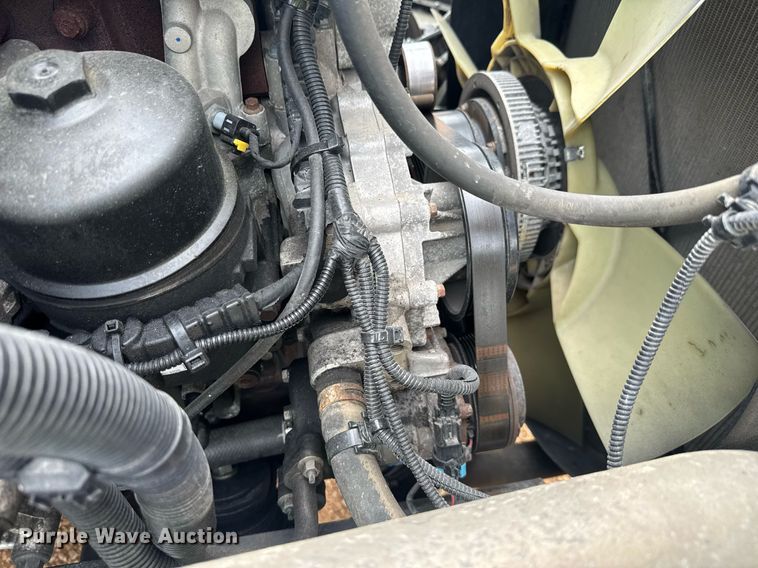 image for item YA0563 2020 International LT625 semi truck