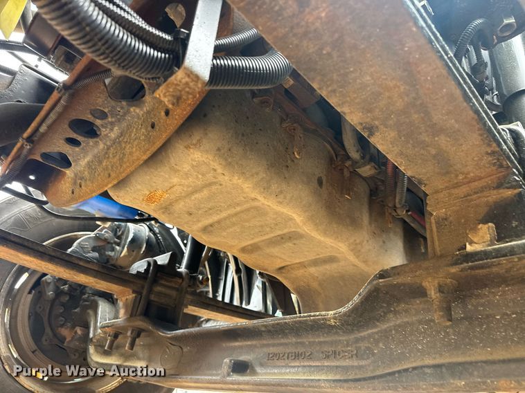 image for item YA0563 2020 International LT625 semi truck