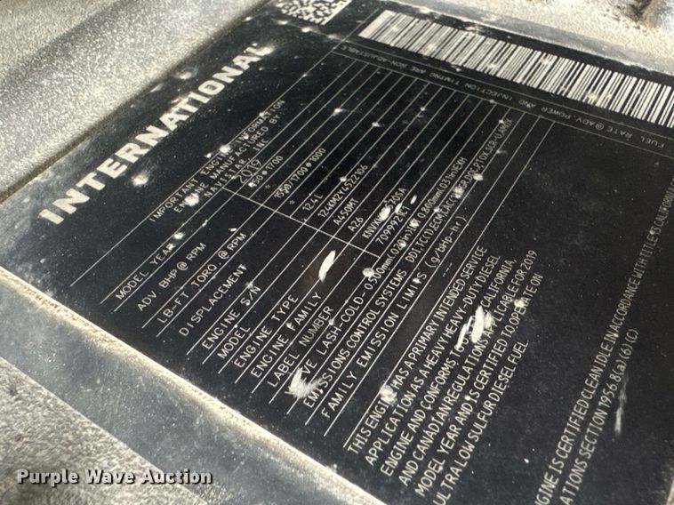 image for item YA0563 2020 International LT625 semi truck