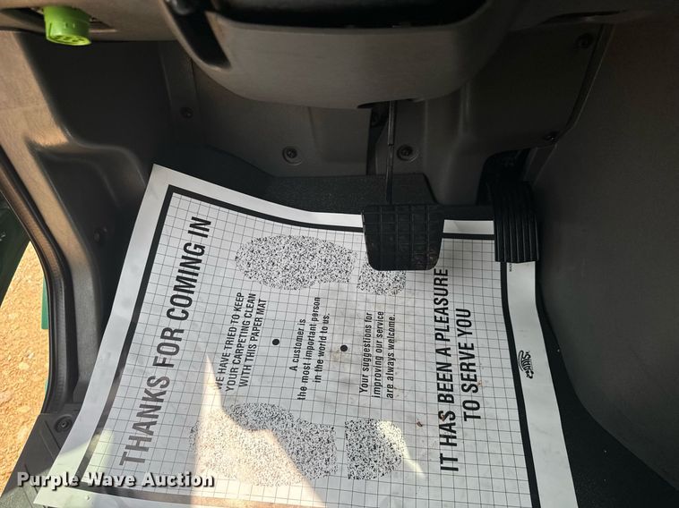 image for item YA0564 2020 International LT625 semi truck