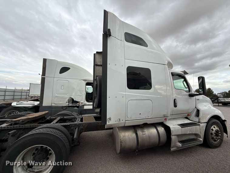 image for item YA0577 2018 International LT625 semi truck