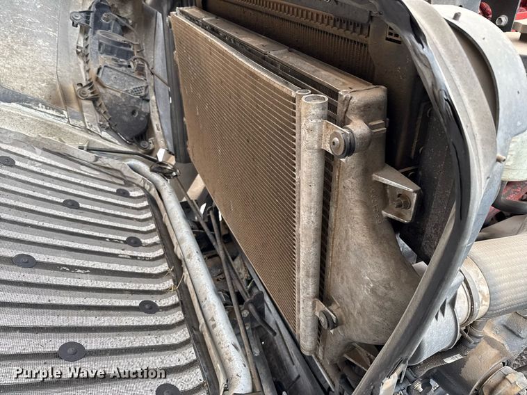 image for item YA0577 2018 International LT625 semi truck