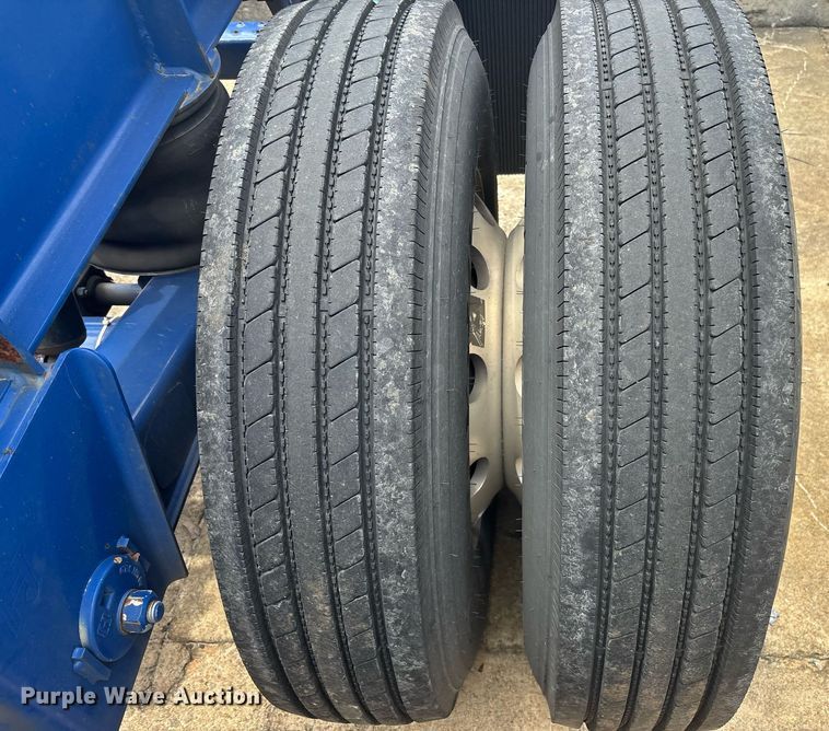 image for item YA0596 2023 RO-ME MX-GN-40 container chassis trailer