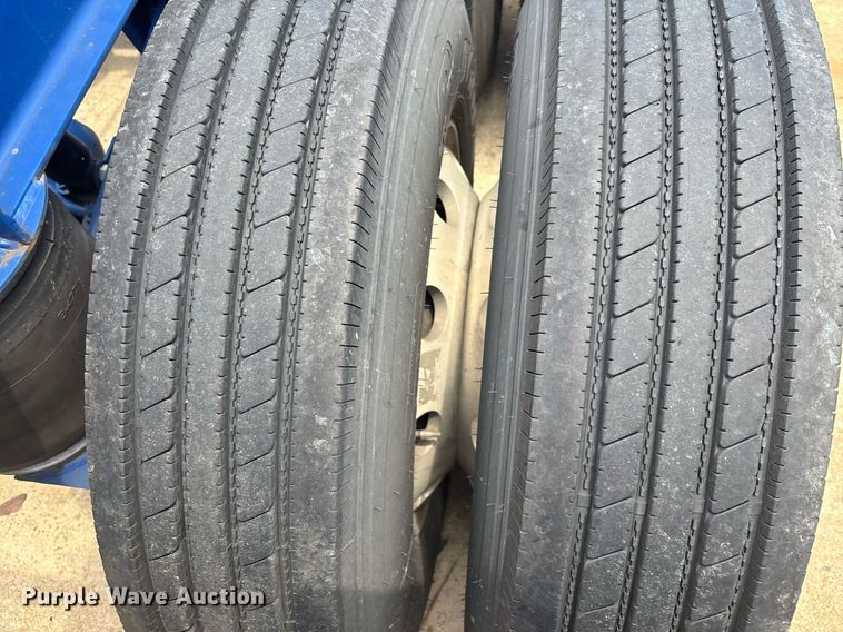 image for item YA0596 2023 RO-ME MX-GN-40 container chassis trailer