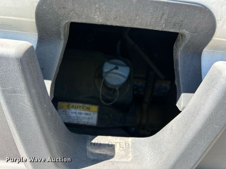 image for item YA0643 2021 Freightliner Cascadia semi truck