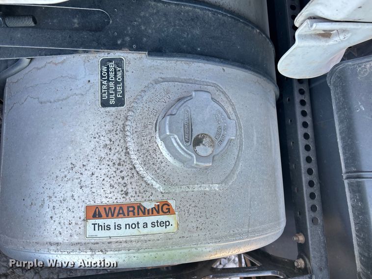 image for item YA0643 2021 Freightliner Cascadia semi truck