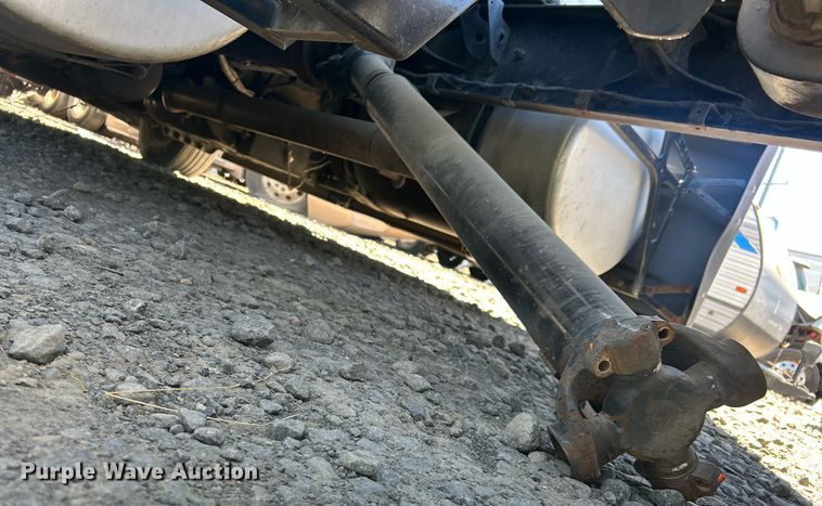 image for item YA0643 2021 Freightliner Cascadia semi truck