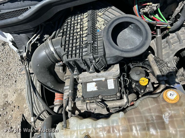 image for item YA0643 2021 Freightliner Cascadia semi truck