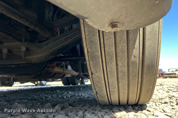 image for item YA0643 2021 Freightliner Cascadia semi truck