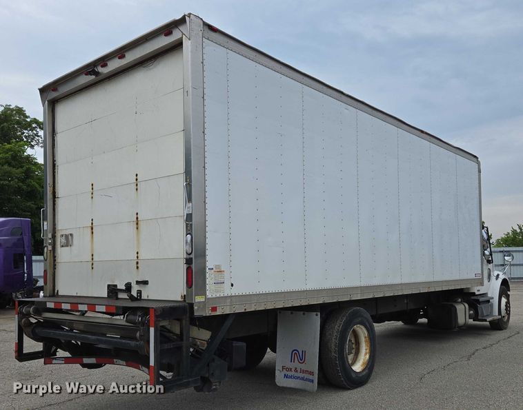 image for item YA0647 2011 Freightliner Business Class M2 box truck