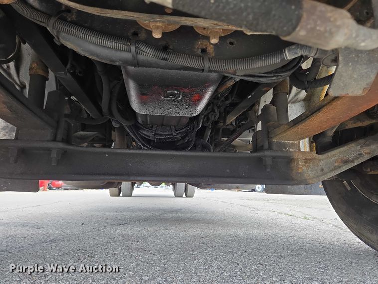 image for item YA0647 2011 Freightliner Business Class M2 box truck