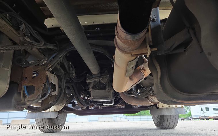 image for item YA0647 2011 Freightliner Business Class M2 box truck