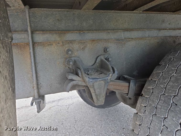 image for item YA0647 2011 Freightliner Business Class M2 box truck