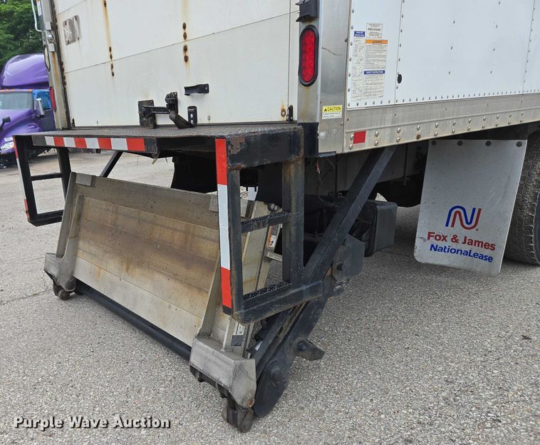 image for item YA0647 2011 Freightliner Business Class M2 box truck