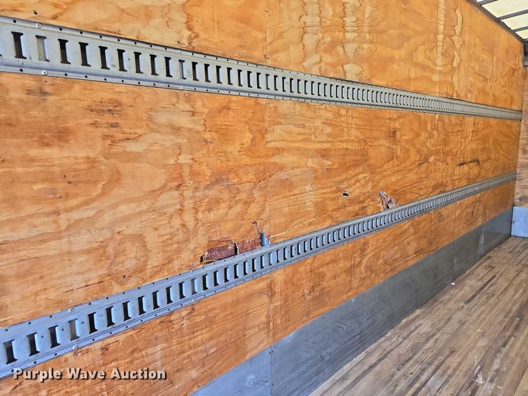 image for item YA0647 2011 Freightliner Business Class M2 box truck