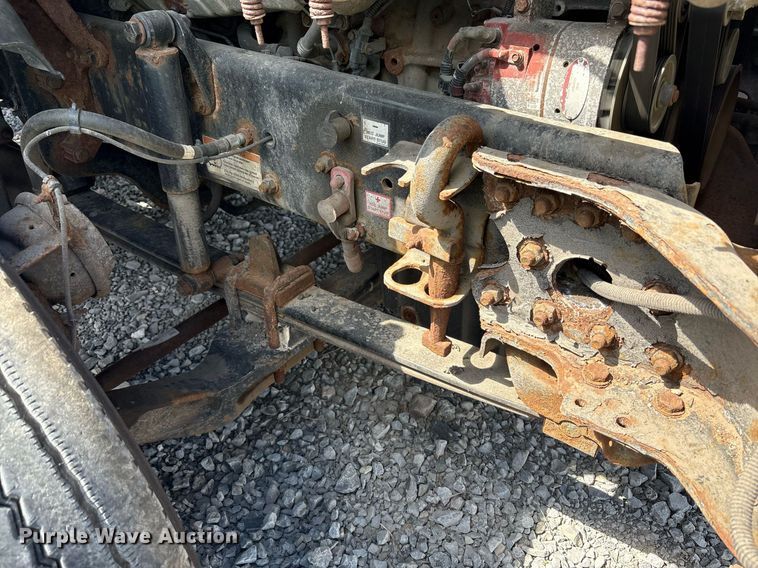 image for item YA0657 2019 Freightliner Cascadia semi truck