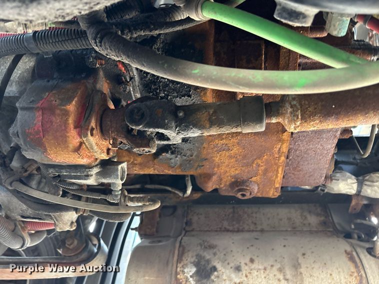 image for item YA0657 2019 Freightliner Cascadia semi truck