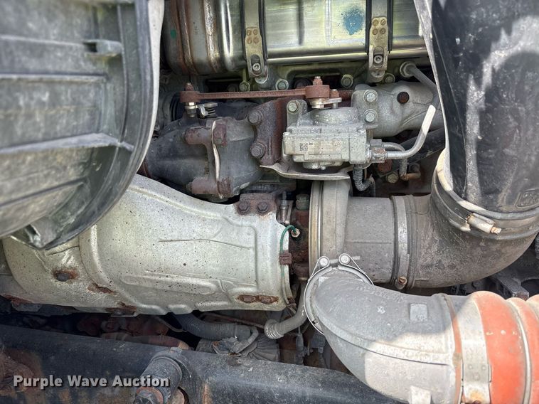 image for item YA0657 2019 Freightliner Cascadia semi truck