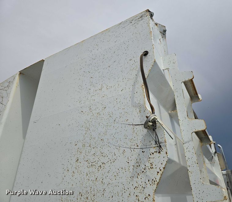 image for item YA0778 2021 Workman end dump pup trailer