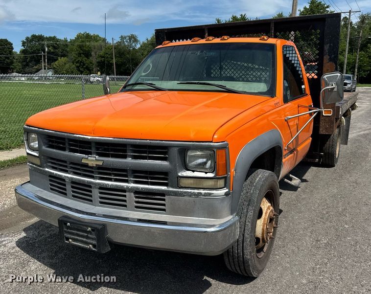 image for item DJ9659 2000 Chevrolet C3500 dump flatbed pickup truck