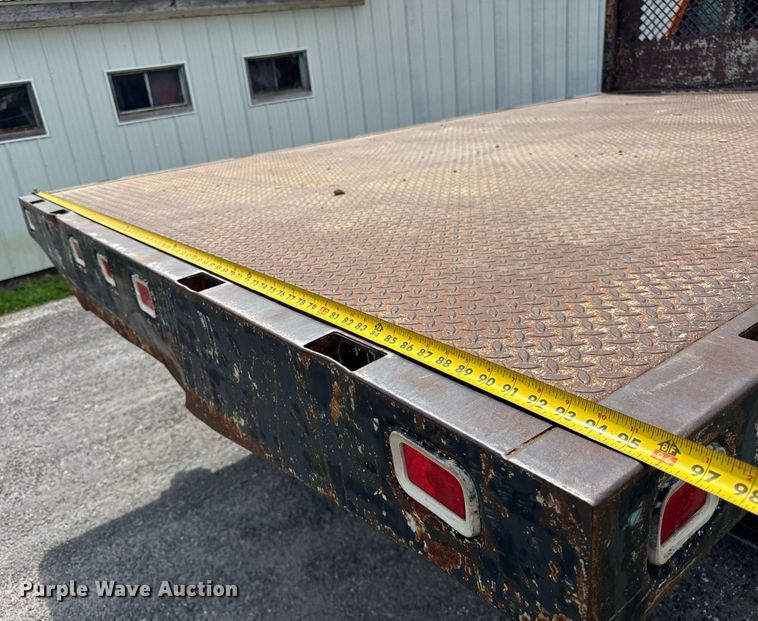 image for item DJ9659 2000 Chevrolet C3500 dump flatbed pickup truck