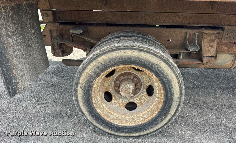 image for item DJ9659 2000 Chevrolet C3500 dump flatbed pickup truck