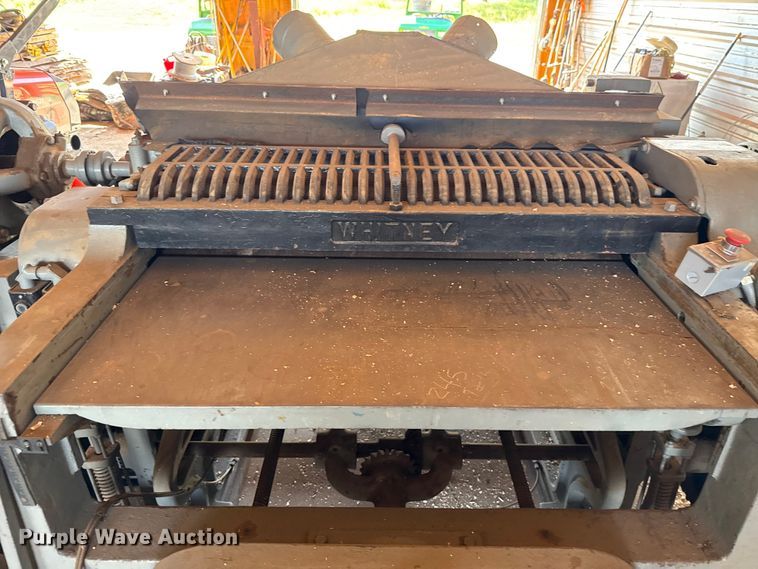 image for item DO7179 Whitney 24 wood planer