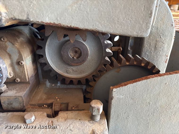 image for item DO7179 Whitney 24 wood planer