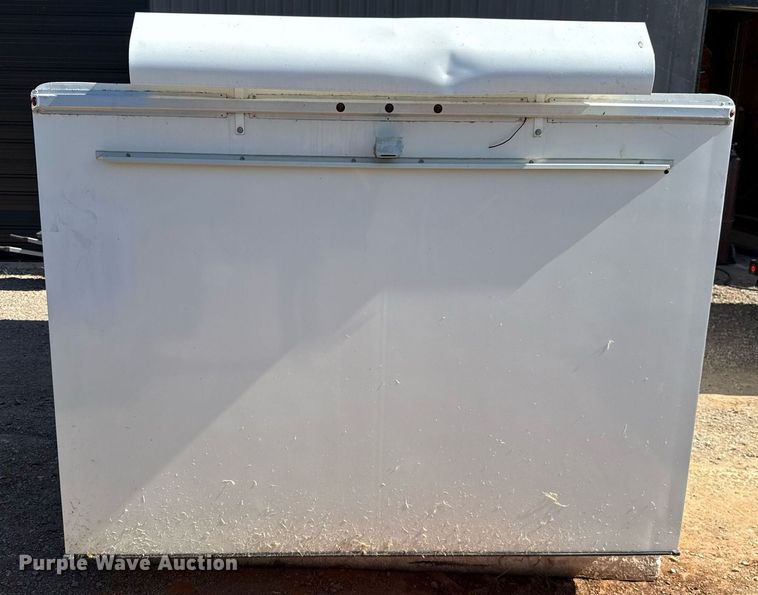 image for item DO7181 2010 Cold Car refrigeration bed