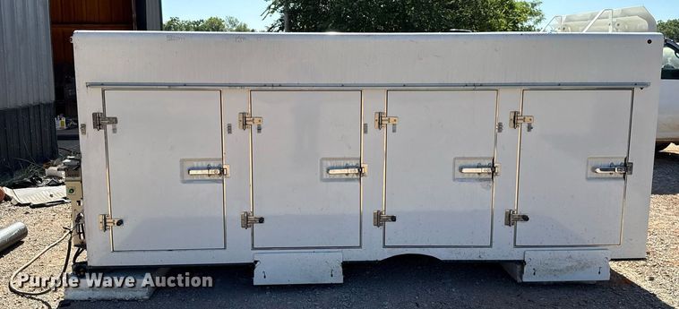 image for item DO7181 2010 Cold Car refrigeration bed