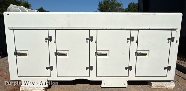 image for item DO7181 2010 Cold Car refrigeration bed