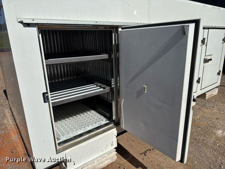 image for item DO7181 2010 Cold Car refrigeration bed