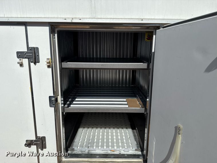 image for item DO7181 2010 Cold Car refrigeration bed