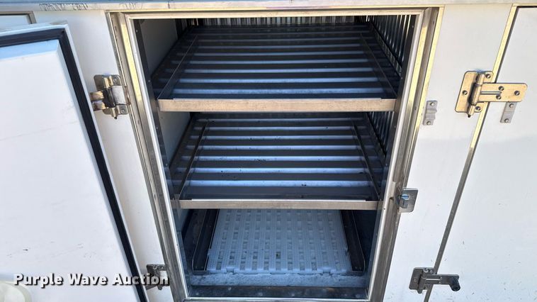 image for item DO7181 2010 Cold Car refrigeration bed