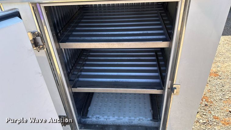 image for item DO7181 2010 Cold Car refrigeration bed