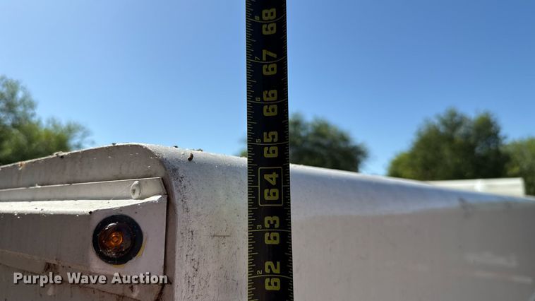 image for item DO7181 2010 Cold Car refrigeration bed