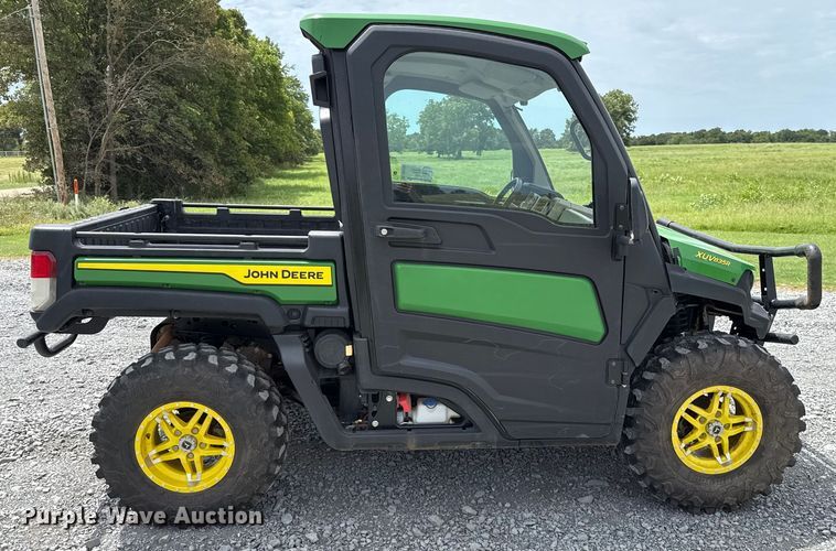 image for item DO7196 2023 John Deere XUV 835R utility vehicle