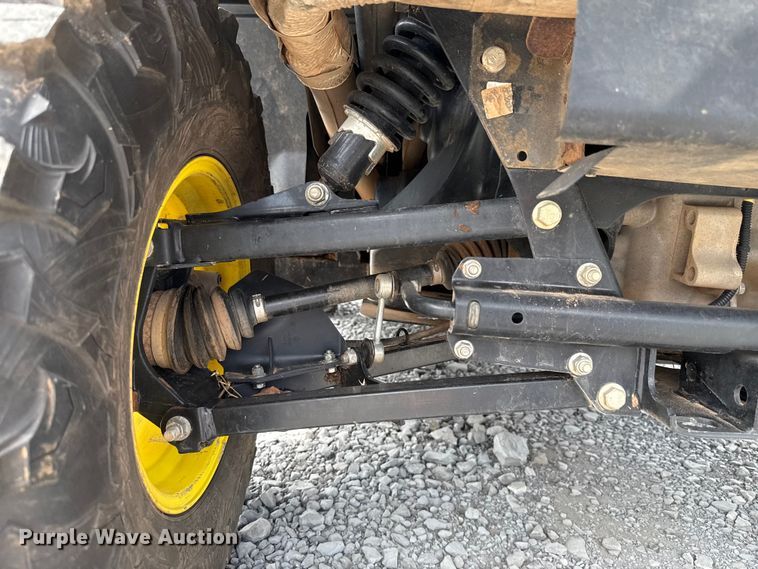 image for item DO7196 2023 John Deere XUV 835R utility vehicle