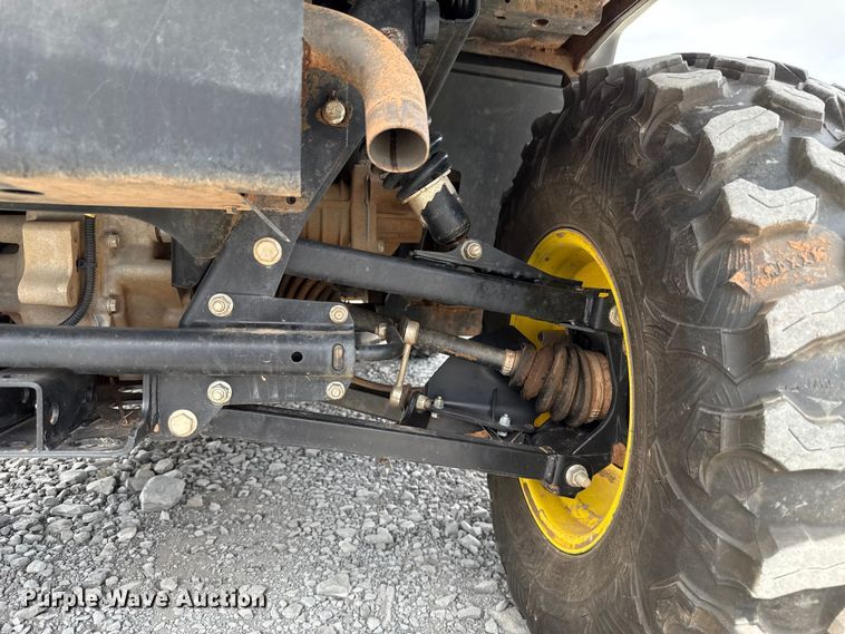 image for item DO7196 2023 John Deere XUV 835R utility vehicle